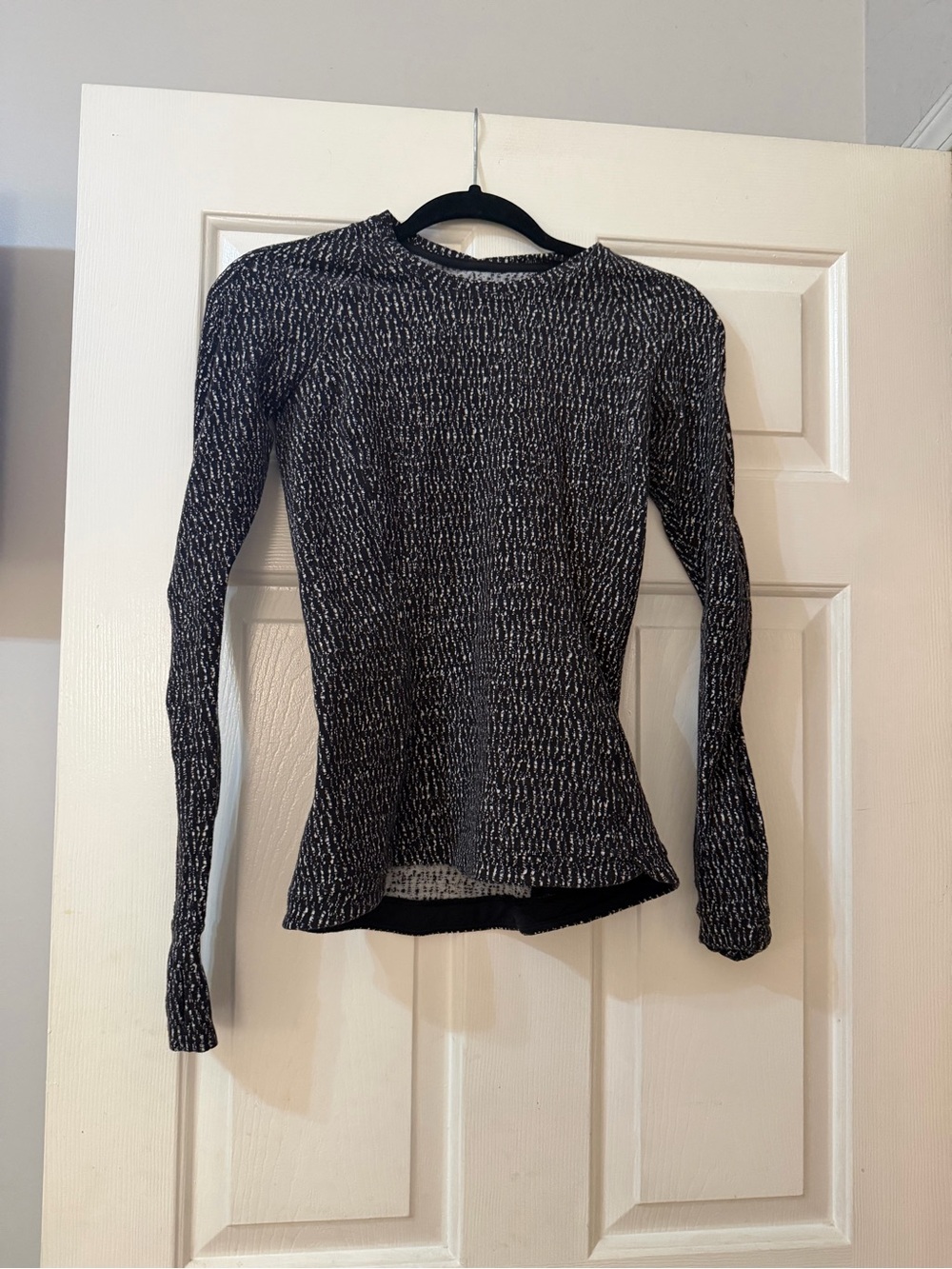 Lululemon Runderful Long Sleeve - Picture 3 of 4